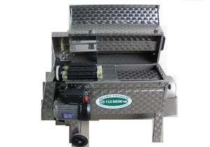 GRAPE CRUSHER 2.5HP.